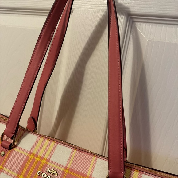 BRAND NEW Authentic Coach Picnic Gallery Tote - Picture 16 of 16